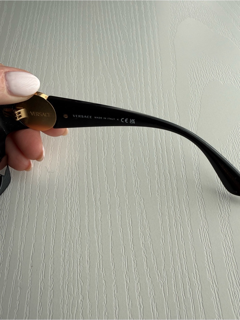 😍 STUNNING Authentic Versace Sunglasses! Model VE-4452 - Picture 5 of 5